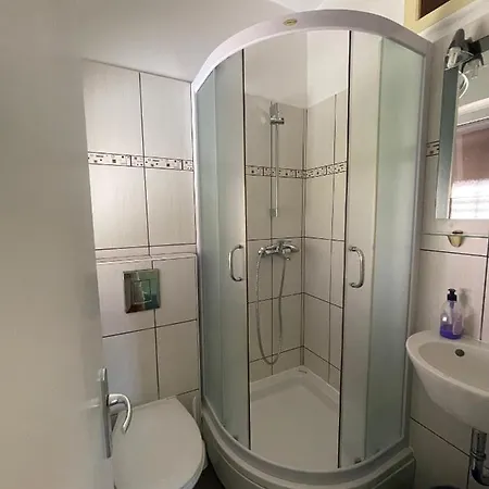 In House - S1 - Double With Ensuite Bathroom And Balcony In The Centre Of Jelsa, Hvar *