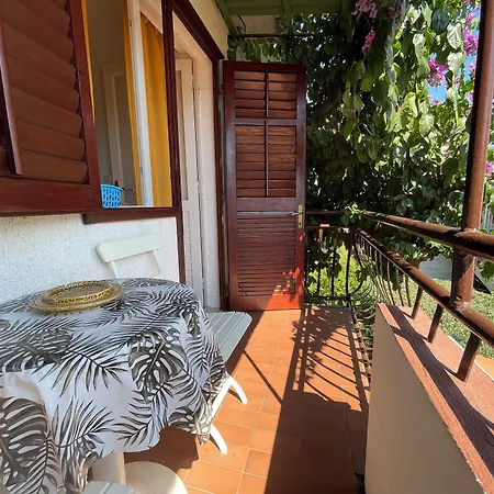 In House - S1 - Double With Ensuite Bathroom And Balcony In The Centre Of Jelsa, Hvar *
